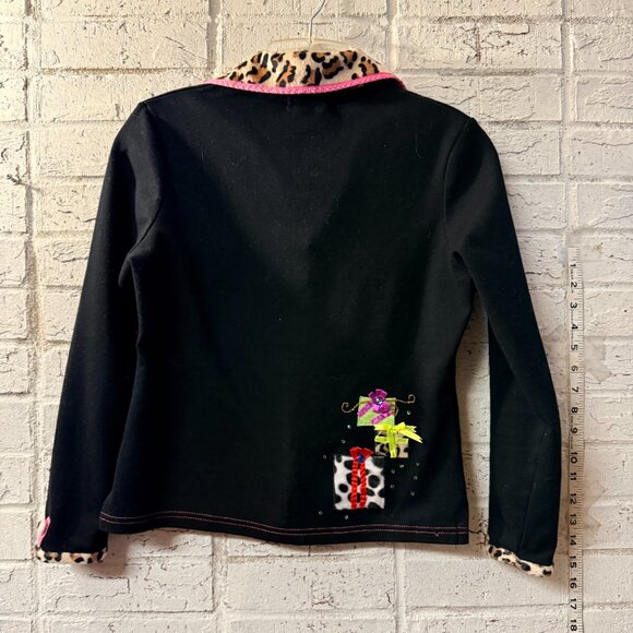 Berek The Collective Works by Takako Sakon Vintage Christmas Poodle Gift Stack - Picture 7 of 12